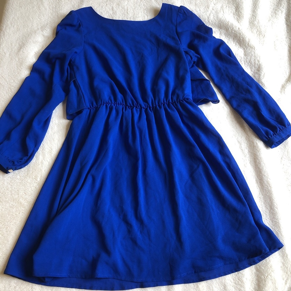 Blue dress